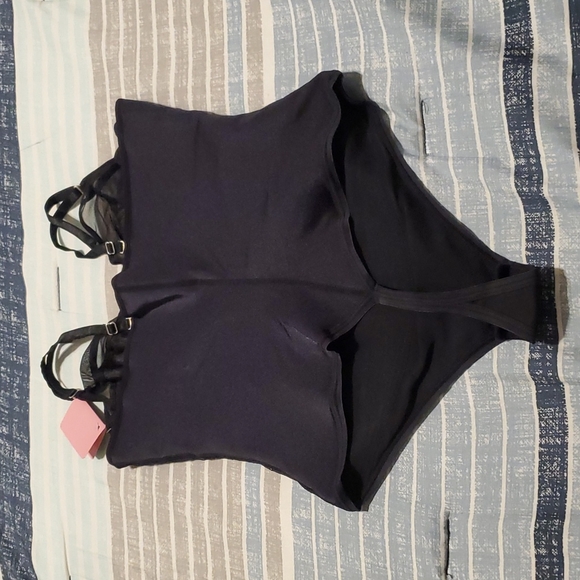 VEDETTE Thong Shapewear size L, B cup size Color Black - Picture 3 of 6